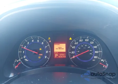 2011 Infiniti Fx35 z USA, uszkodzony, nr VIN JN8AS1MW7BM731897